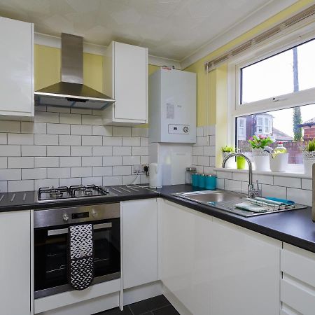 Stopover At Lowcay Apartment D With Allocated Parking Portsmouth Zewnętrze zdjęcie