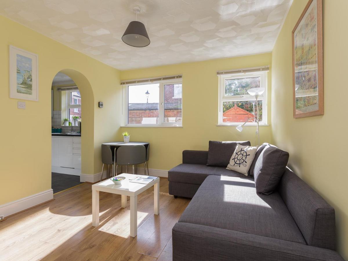 Stopover At Lowcay Apartment D With Allocated Parking Portsmouth Zewnętrze zdjęcie
