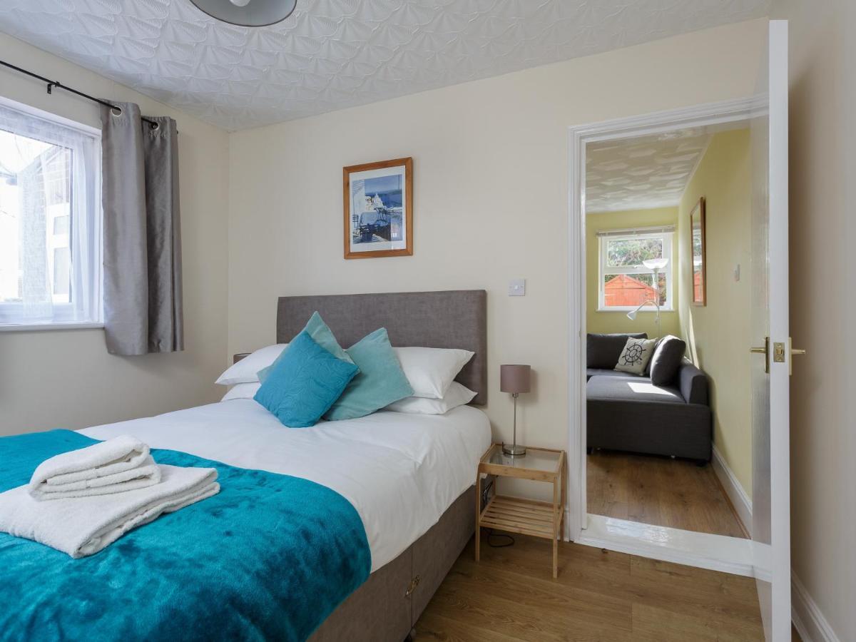 Stopover At Lowcay Apartment D With Allocated Parking Portsmouth Zewnętrze zdjęcie
